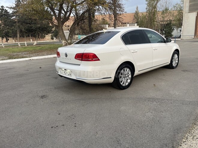 Volkswagen Passat 2012, 240,000 km - 1.8 l - Bakı
