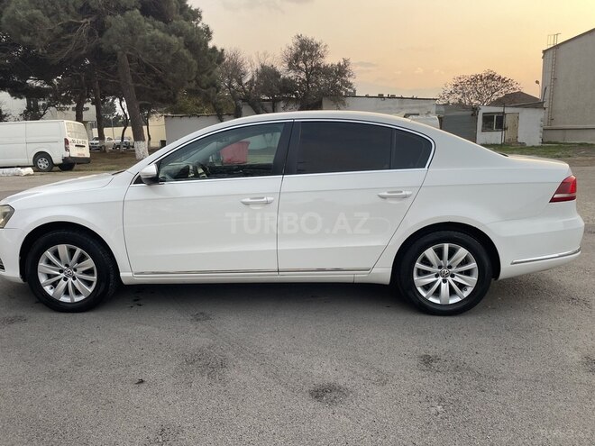 Volkswagen Passat 2012, 240,000 km - 1.8 l - Bakı