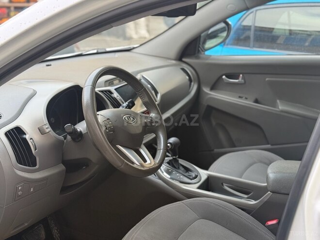 Kia Sportage 2010, 189,000 km - 2.0 l - Bakı