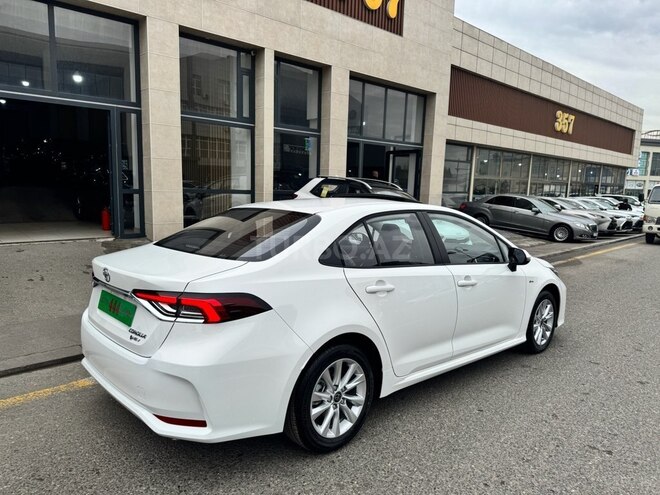 Toyota Corolla-5