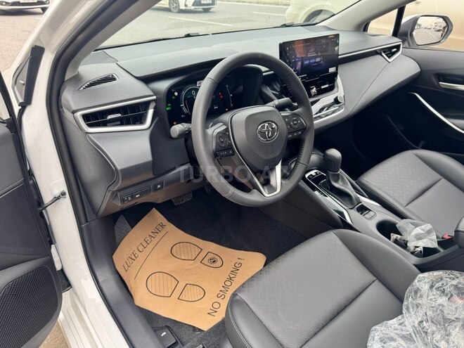 Toyota Corolla-12