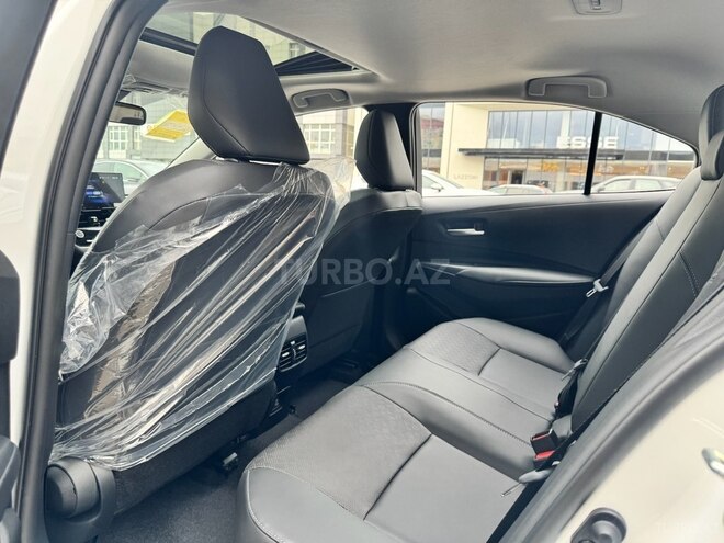 Toyota Corolla-10