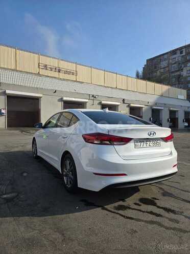 Hyundai Elantra 2018, 160,000 km - 2.0 л - Bakı
