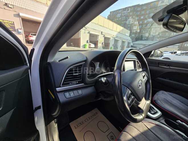 Hyundai Elantra 2018, 160,000 km - 2.0 л - Bakı