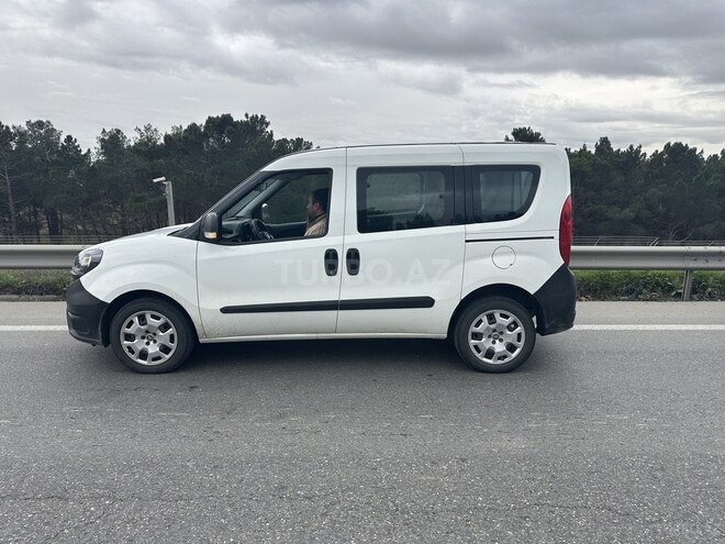 Fiat Doblo 2019, 245,000 km - 1.4 l - Bakı