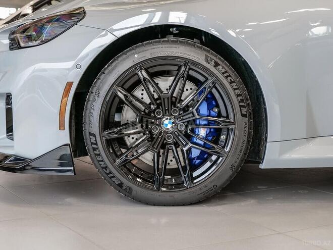 BMW M2-6