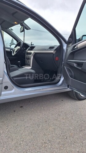 Opel Astra 2007, 240,000 km - 1.4 l - Gəncə
