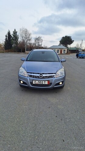 Opel Astra 2007, 240,000 km - 1.4 l - Gəncə