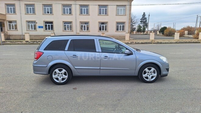 Opel Astra 2007, 240,000 km - 1.4 l - Gəncə