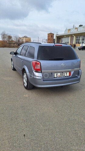 Opel Astra 2007, 240,000 km - 1.4 l - Gəncə