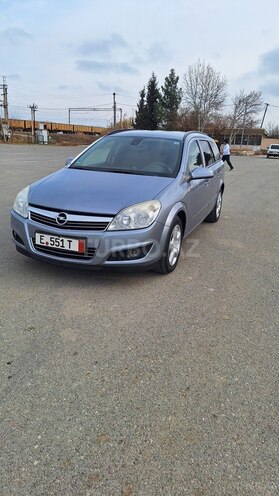 Opel Astra 2007, 240,000 km - 1.4 l - Gəncə