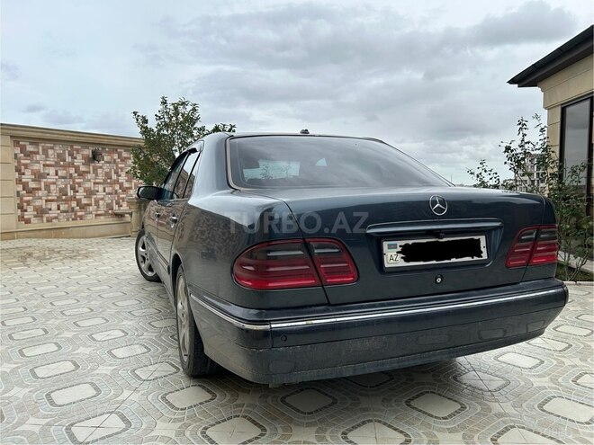 Mercedes E 270 2000, 390,000 km - 2.7 l - Bakı