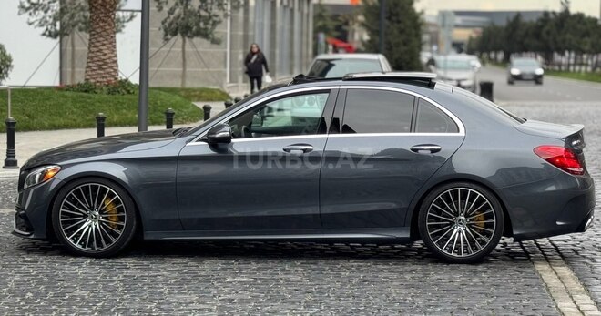 Mercedes C 300 2015, 99,000 km - 2.0 л - Bakı