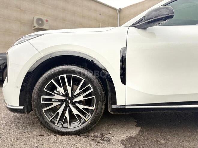 Changan Qiyuan Q07-6