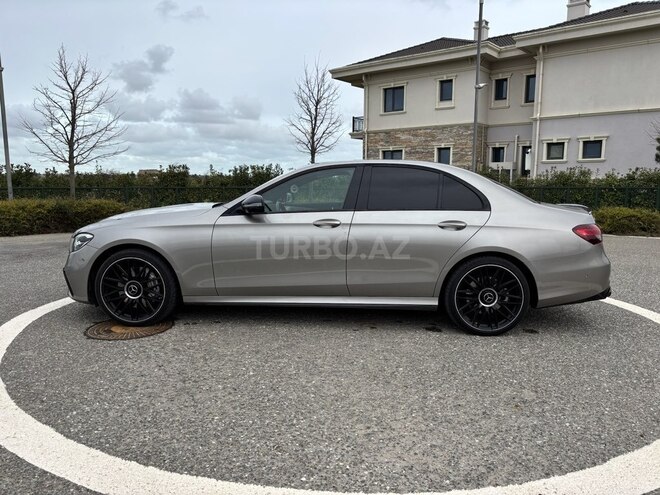 Mercedes E 300 e 4MATIC 2022, 33,000 km - 2.0 л - Bakı