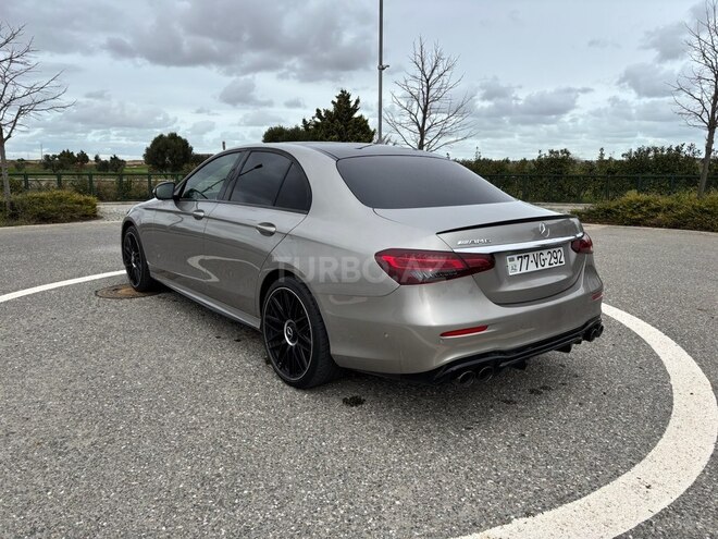 Mercedes E 300 e 4MATIC 2022, 33,000 km - 2.0 л - Bakı