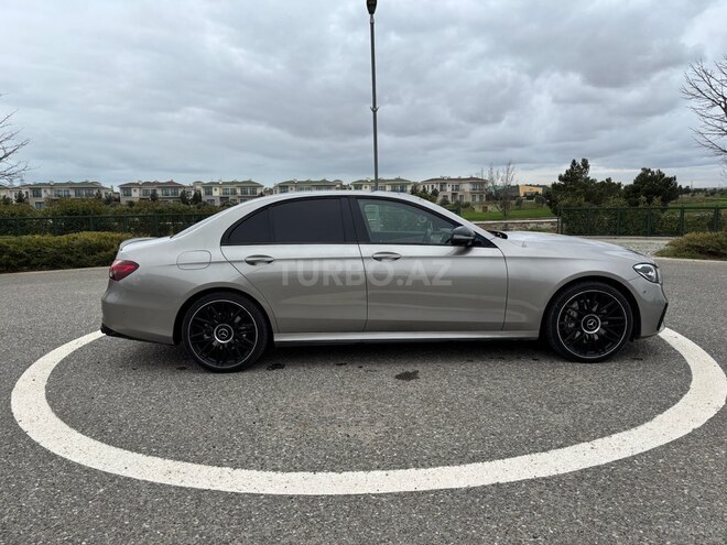 Mercedes E 300 e 4MATIC 2022, 33,000 km - 2.0 л - Bakı