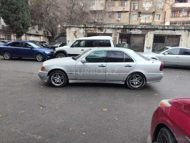 Mercedes C 250 1997, 415,236 km - 2.5 l - Bakı
