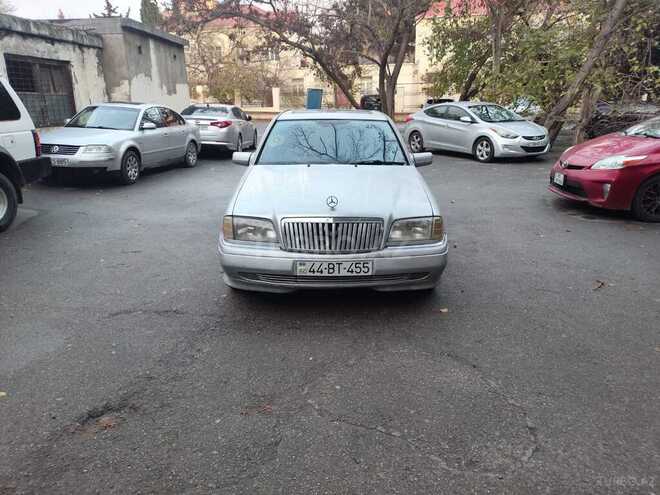Mercedes C 250 1997, 415,236 km - 2.5 l - Bakı