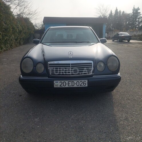 Mercedes E 300 1998, 234,686 km - 3.0 l - Ucar