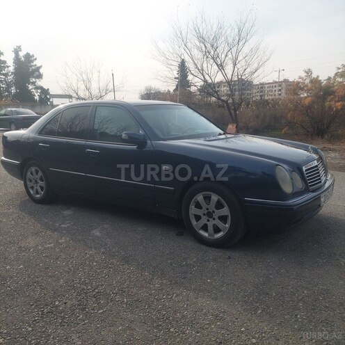 Mercedes E 300 1998, 234,686 km - 3.0 l - Ucar