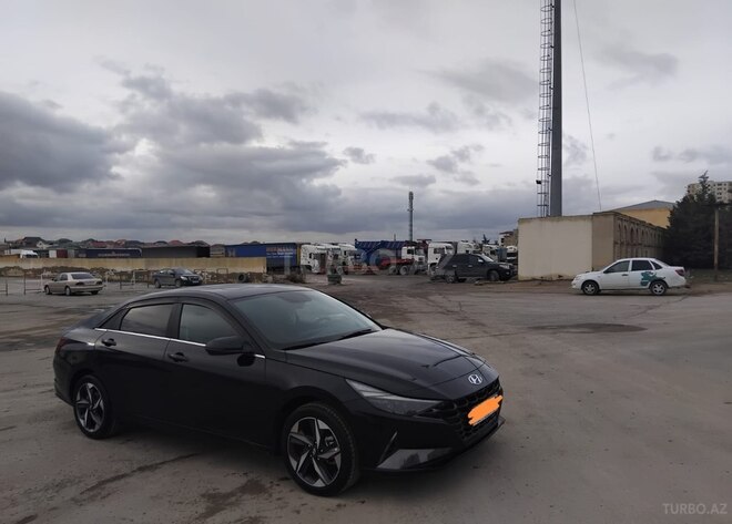 Hyundai Elantra 2022, 70,000 km - 2.0 l - Bakı