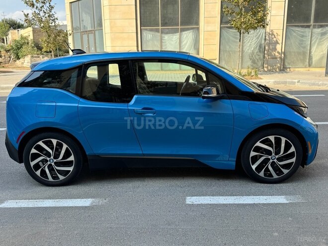BMW i3-6
