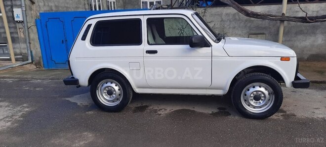 LADA (VAZ) Niva 2022, 77,000 km - 1.7 л - Quba