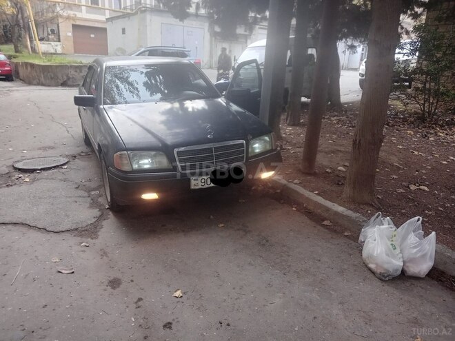 Mercedes C 200 1994, 498,000 km - 2.0 l - Bakı