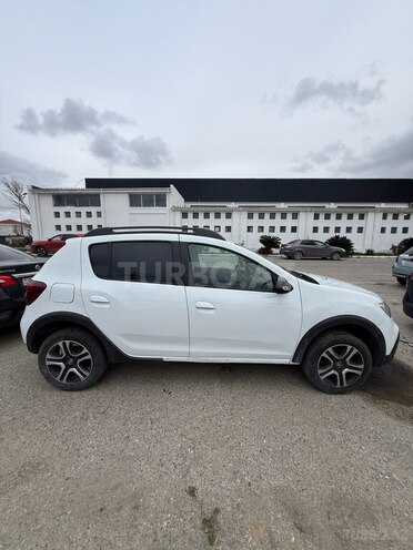 Renault Sandero Stepway 2020, 70,000 km - 1.6 l - Bakı