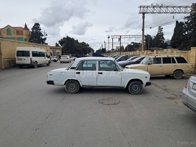 LADA (VAZ) 2107 2003, 243,000 km - 1.6 l - Bakı