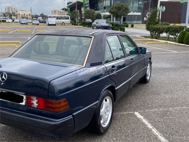 Mercedes 190 1992, 212,000 km - 2.0 l - Bakı