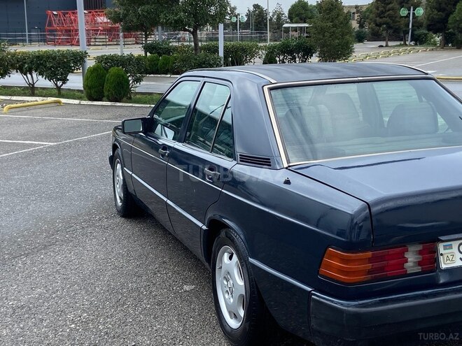 Mercedes 190 1992, 212,000 km - 2.0 l - Bakı