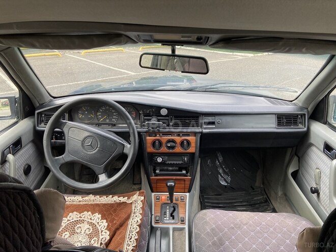 Mercedes 190 1992, 212,000 km - 2.0 l - Bakı