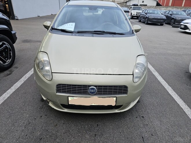 Fiat Punto 2007, 220,000 km - 1.4 l - Bakı