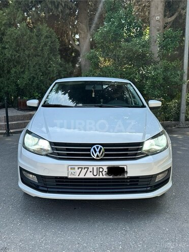 Volkswagen Polo 2018, 182,000 km - 1.6 л - Bakı