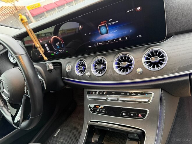 Mercedes E 300 e 2021, 41,000 km - 2.0 l - Bakı