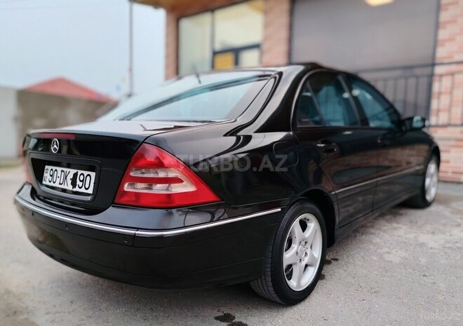 Mercedes C 200 2001, 236,789 km - 2.0 l - Bakı