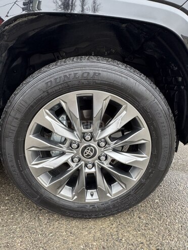 Toyota Land Cruiser 2023, 40,000 km - 4.0 l - Bakı
