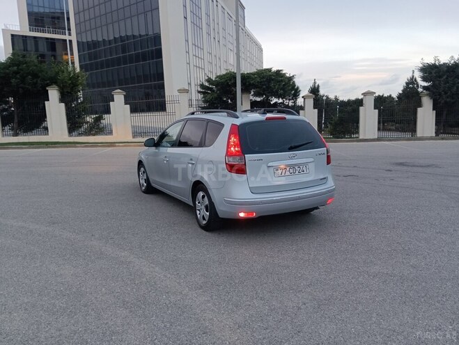 Hyundai i30 2010, 293,518 km - 1.6 л - Bakı