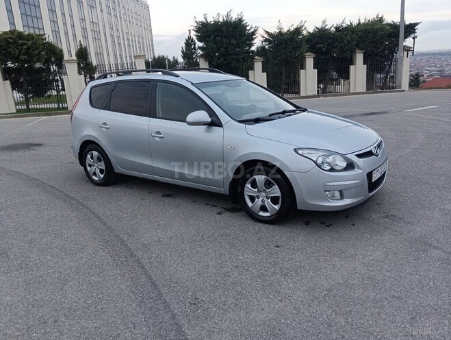 Hyundai i30 2010, 293,518 km - 1.6 л - Bakı