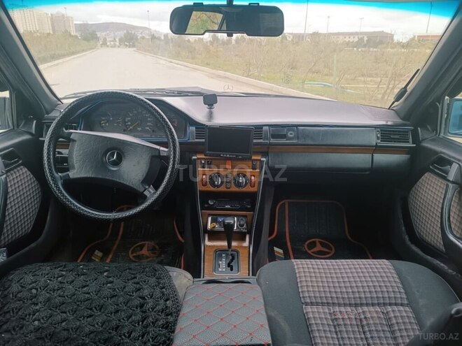 Mercedes 230 E 1991, 365,856 km - 2.3 л - Bakı