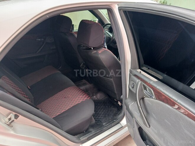Mercedes E 220 1999, 330,000 km - 2.2 l - Sumqayıt
