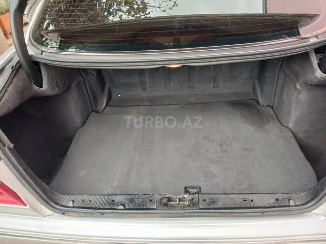 Mercedes E 220 1999, 330,000 km - 2.2 l - Sumqayıt