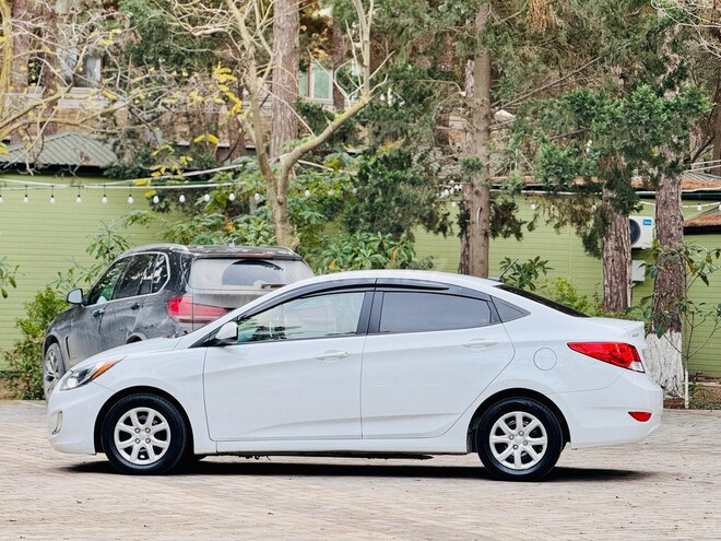 Hyundai Accent 2014, 140,000 km - 1.6 l - Bakı
