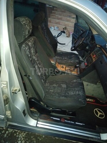 Mercedes E 240 1998, 319,000 km - 2.4 l - Kürdəmir