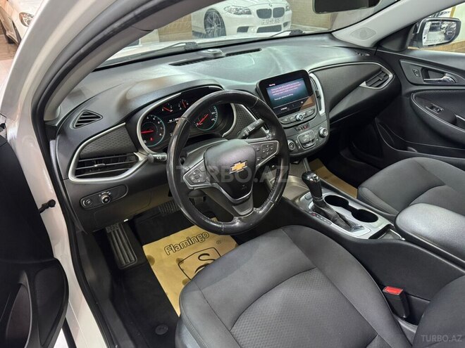 Chevrolet Malibu-10