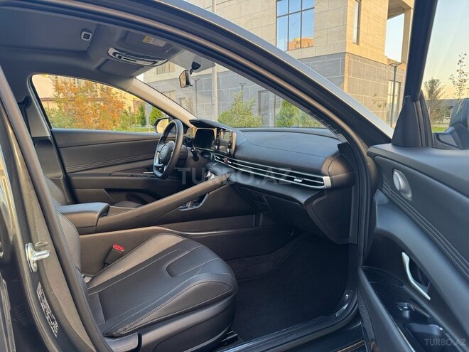 Hyundai Elantra 2024, 4,300 km - 1.5 л - Bakı