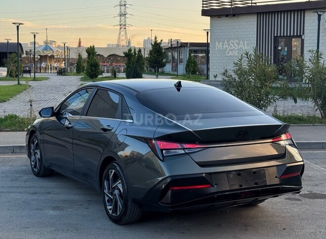 Hyundai Elantra 2024, 4,300 km - 1.5 л - Bakı