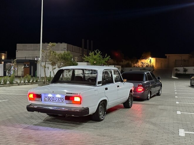 LADA (VAZ) 2107 2011, 85,000 km - 1.6 l - Bakı